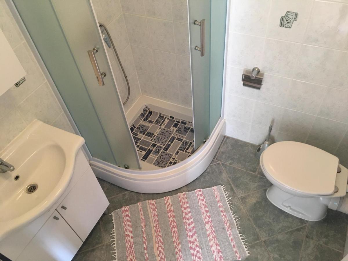 Francis Appartements Pakoštane Exteriör bild