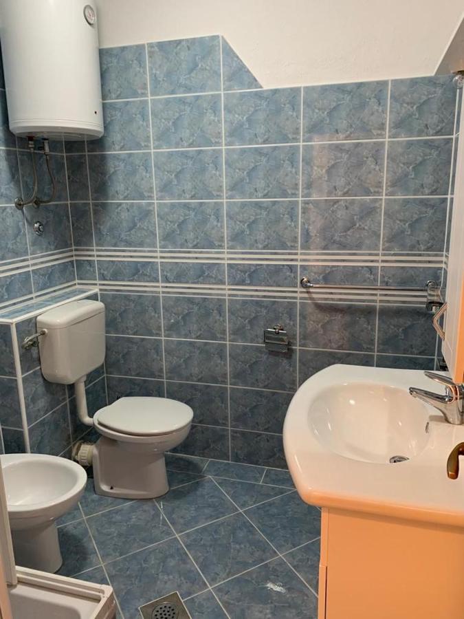 Francis Appartements Pakoštane Exteriör bild
