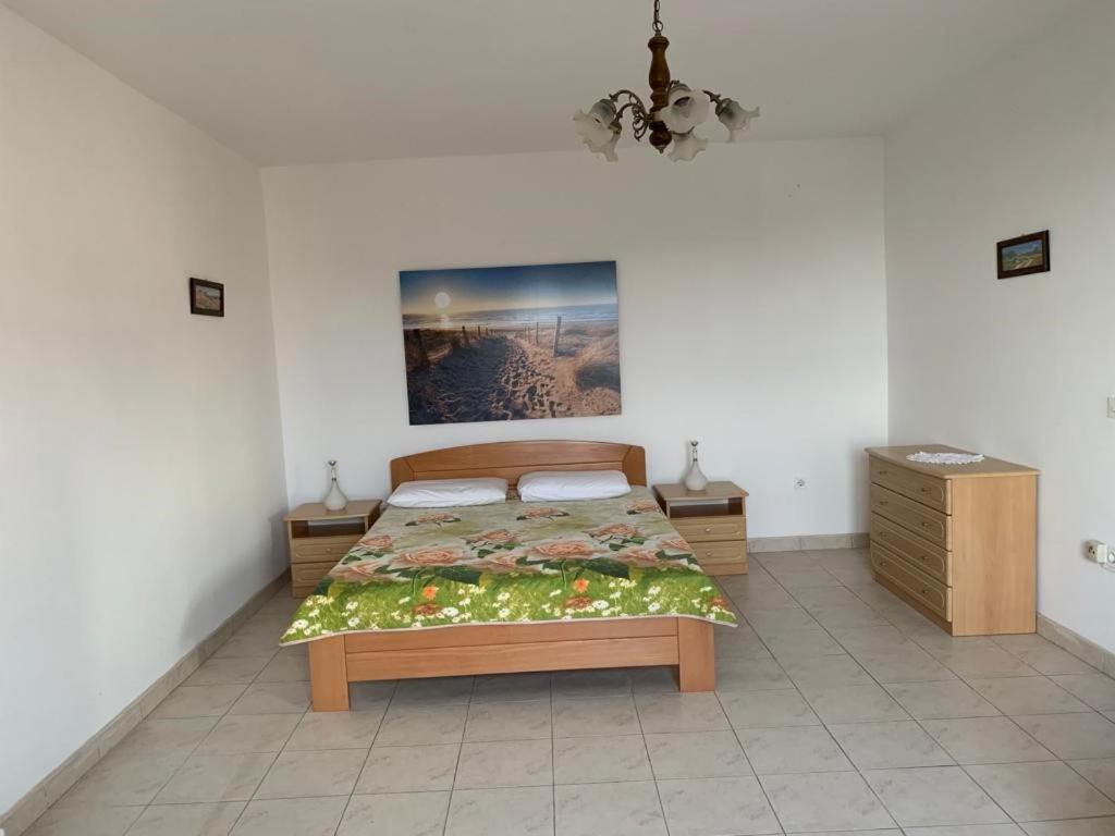 Francis Appartements Pakoštane Exteriör bild